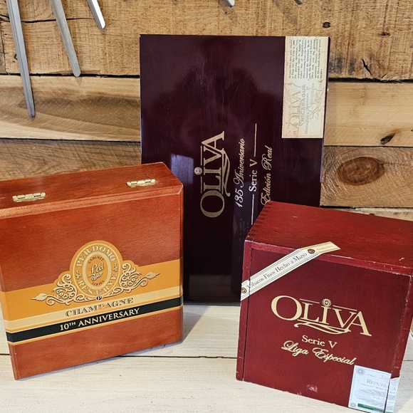 Oliva Other - Set of Three wooden Nicaraguan cigar boxes